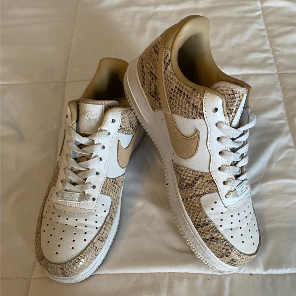 Nike Air Force Snake Print Womens 7